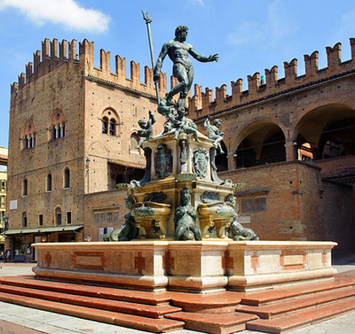 Neptunova fontána Fountain of Neptune, Fontana di Nettuno) - Bologna (Boloň) - cestování - dovolená v itálii - Panda na cestach - panda1709